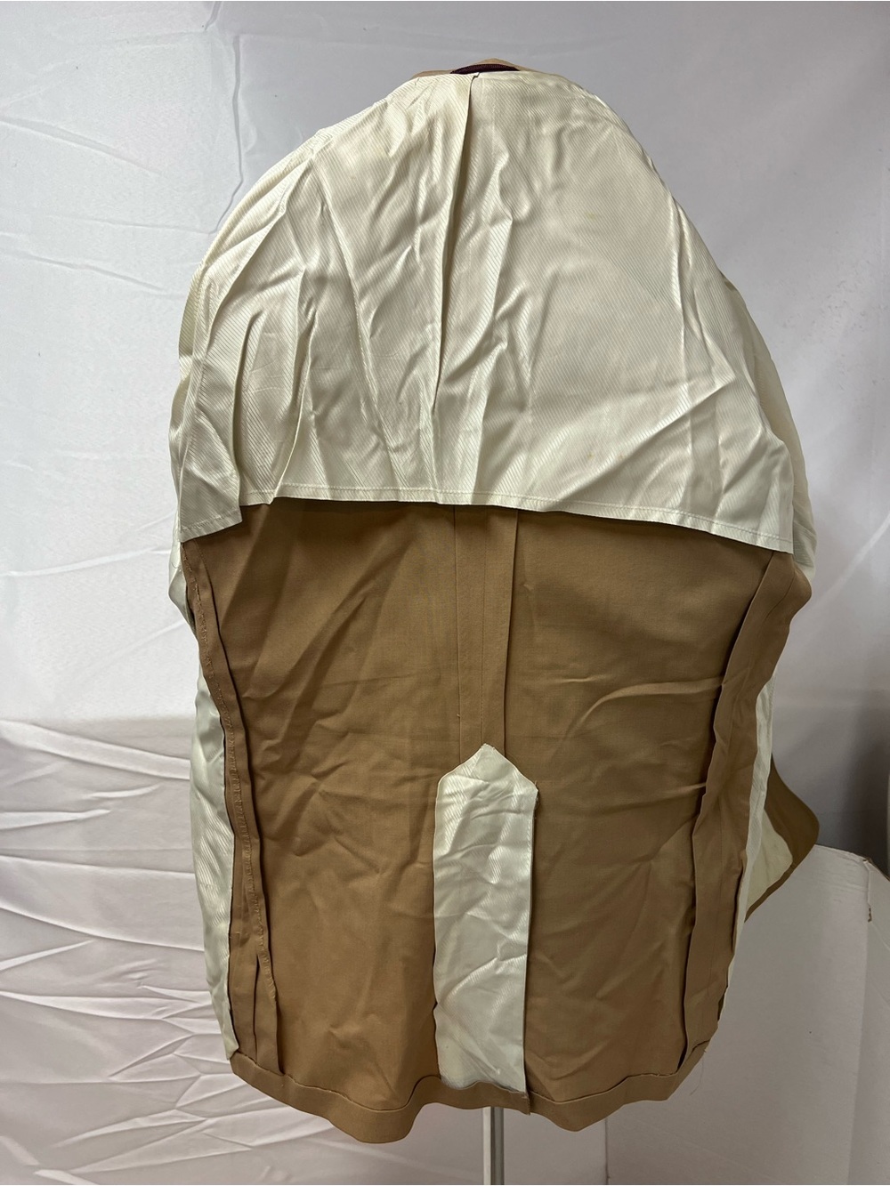 Hart Schaffner Marx Vintage Men's 44R Blazer 39x30 Pants Vest Tan 3-Piece Suit - Picture 10 of 11